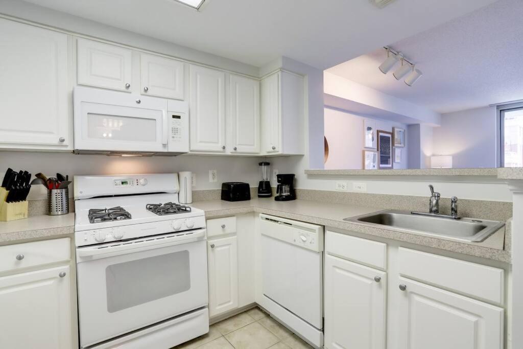 ארלינגטון Fantastic 1 Bedroom Condo At Ballston With Gym מראה חיצוני תמונה